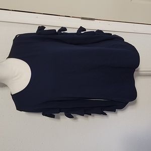 BOW SLEEVE DETAIL LONG SLEEVE